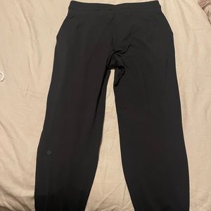lululemon like new joggers.  Size 10.  Black